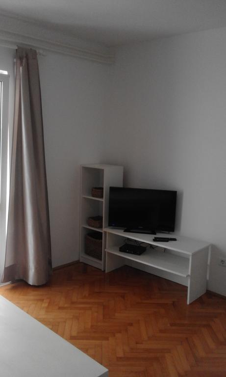 Apartment Laura Πόρετς Εξωτερικό φωτογραφία