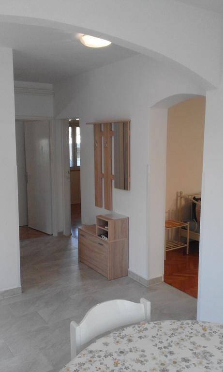 Apartment Laura Πόρετς Εξωτερικό φωτογραφία
